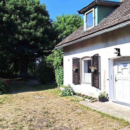 Zielona Samotnia Apartment Чаплинек Екстериор снимка